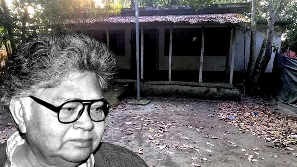 সুনীল গঙ্গোপাধ্যায়ের পৈতৃক ভিটে দখল, পাঠাগার ভেঙে গুদাম