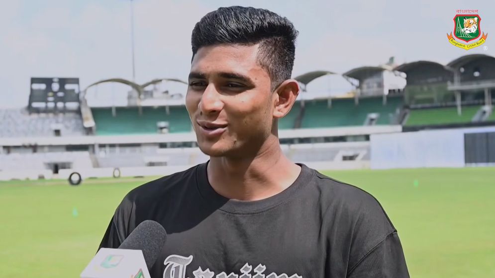 ১৫২ কিমি গতিতে বল করা নিয়ে যা বললেন নাহিদ