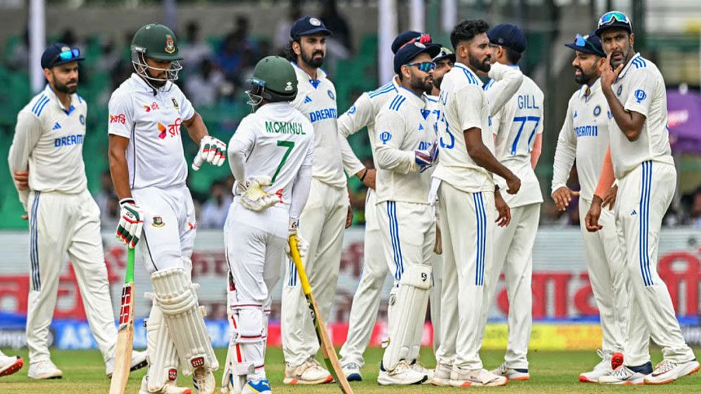 অবশেষে মাঠে গড়াল কানপুর টেস্ট