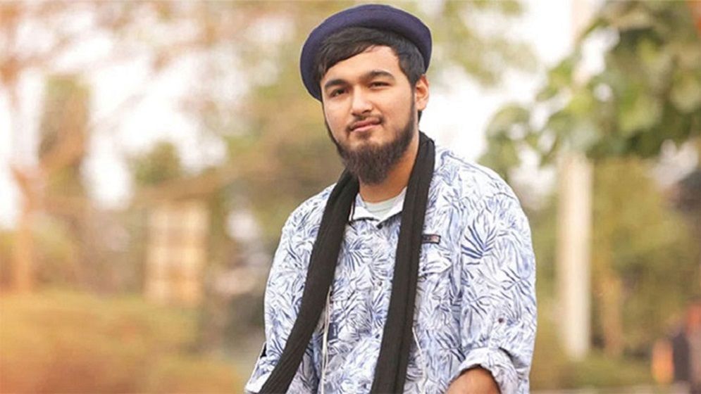 নিজের অধঃপতন নিয়ে মুখ খুললেন গায়ক নোবেল