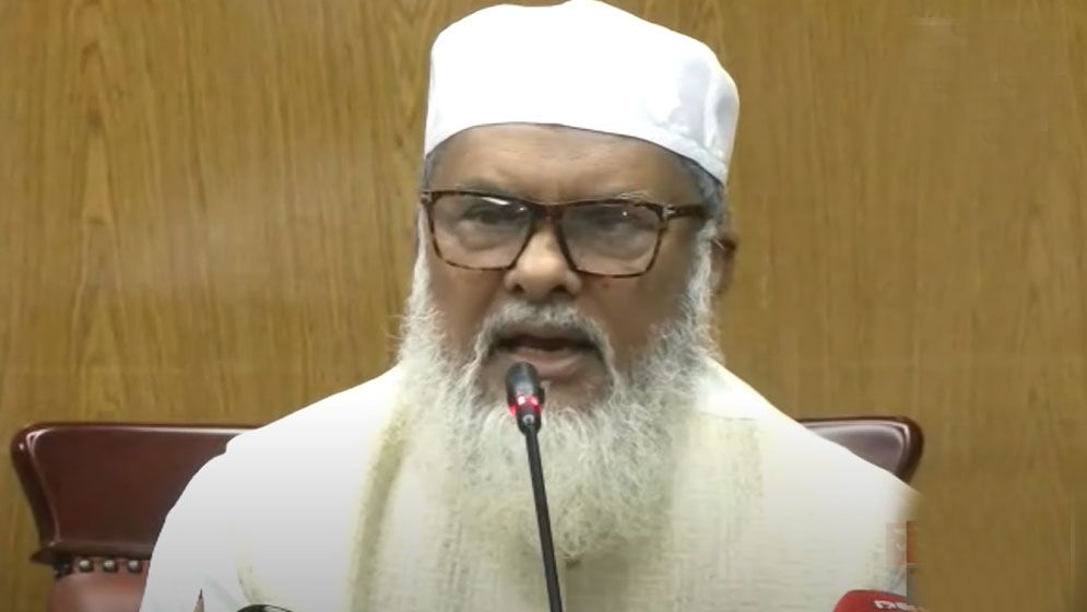 ‘দুর্গাপূজার নিরাপত্তায় মন্দির পাহারা দেবে মাদ্রাসা ছাত্ররা’
