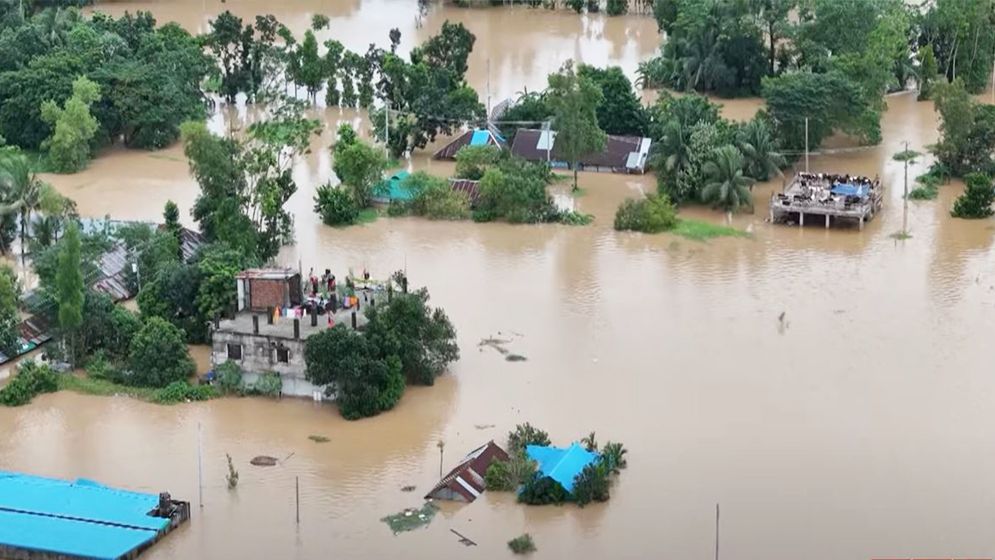 বাড়ছে নদীর পানি, প্লাবিত হতে পারে যে ৮ জেলার নিম্নাঞ্চল
