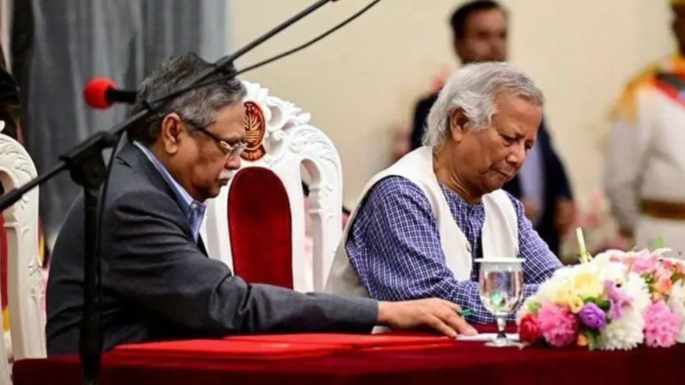 নির্বাচনের সময়সীমা নিয়ে ভিন্ন ভিন্ন বক্তব্য কী সংশয় তৈরি করছে