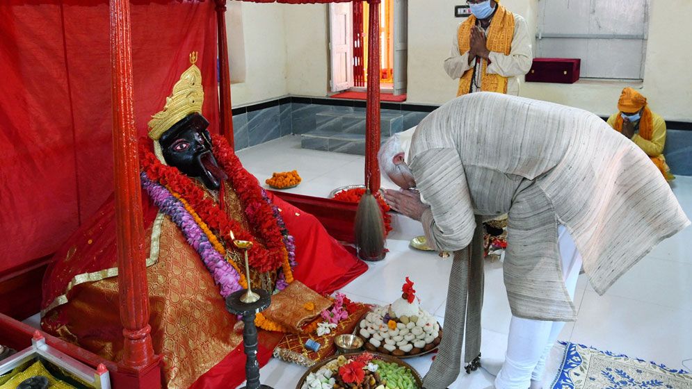 সাতক্ষীরার মন্দির থেকে মোদির দেয়া মুকুট চুরি