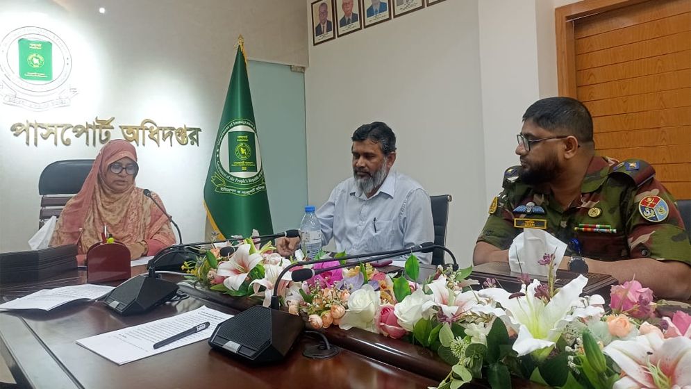 অপকর্মে বরখাস্ত হয়ে ফেসবুকে মিথ্যাচার করে মাফতুল হোসেন