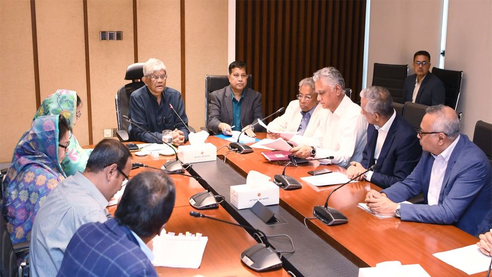 বাণিজ্য বহুমুখীকরণে চামড়া শিল্পের ভূমিকা গুরুত্বপূর্ণ: বাণিজ্য উপদেষ্টা