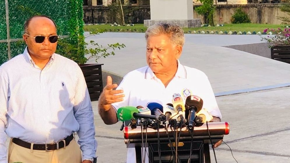 বিকল্প পথে সেন্টমার্টিন যাবে পর্যটকবাহী জাহাজ: নৌ উপদেষ্টা