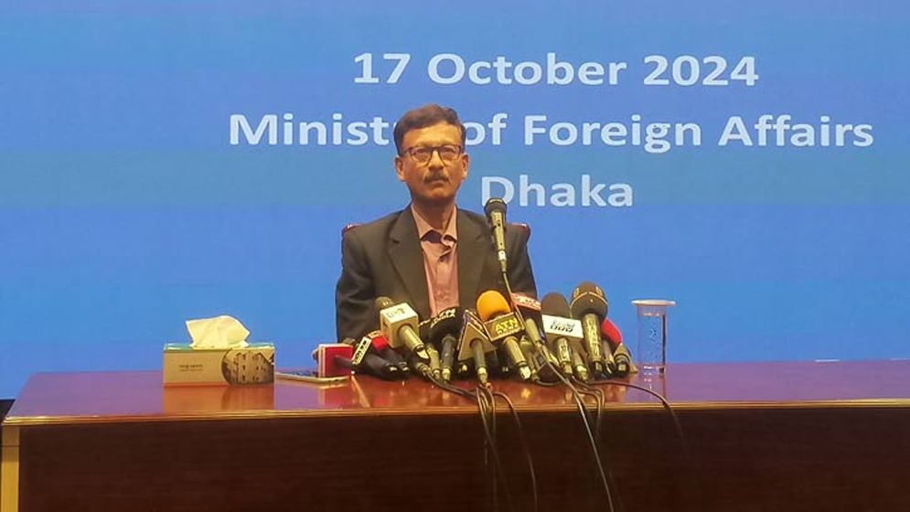 শেখ হাসিনাকে ফেরত আনতে প্রয়োজনীয় ব্যবস্থা নেয়া হবে: পররাষ্ট্র উপদেষ্টা