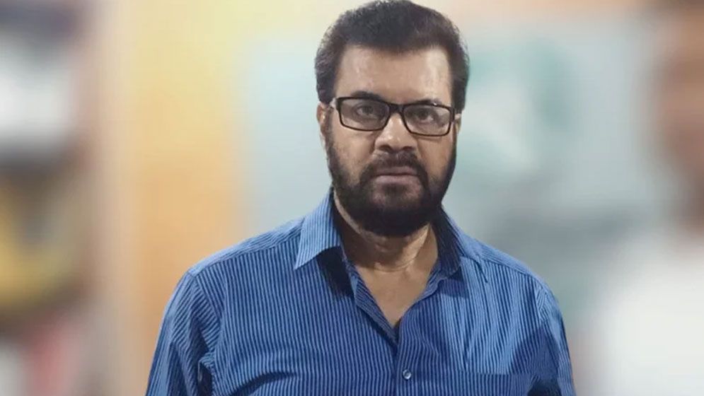 ‘আমাকে গ্রেপ্তার করুন’