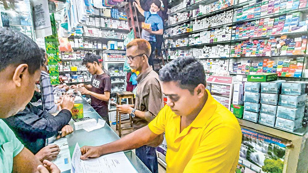 ওষুধের বাজারে চরম নৈরাজ্য