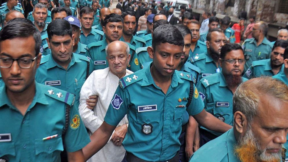 নিরাপদ ভেবে ঢাকায় এসে ধরা পড়েন তৃণমূল নেতারা