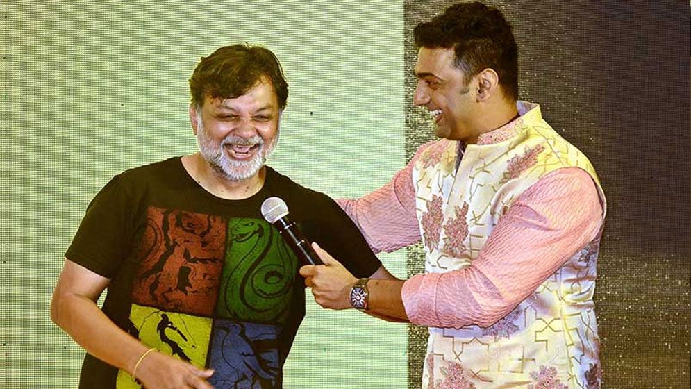 আসছে টেক্কা, টিকিট বিক্রি করলেন সৃজিত-দেব