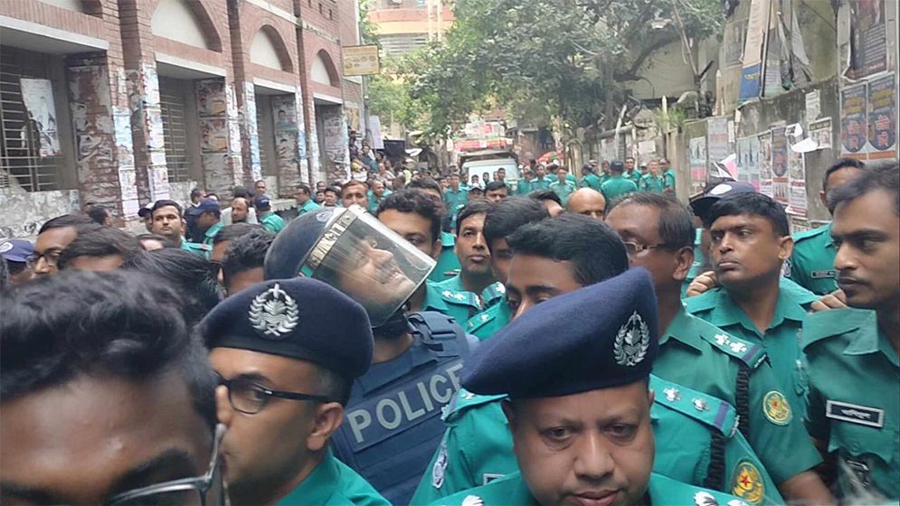 ব্যারিস্টার সুমন প্রতারণা করে এমপি হয়েছেন: পিপি