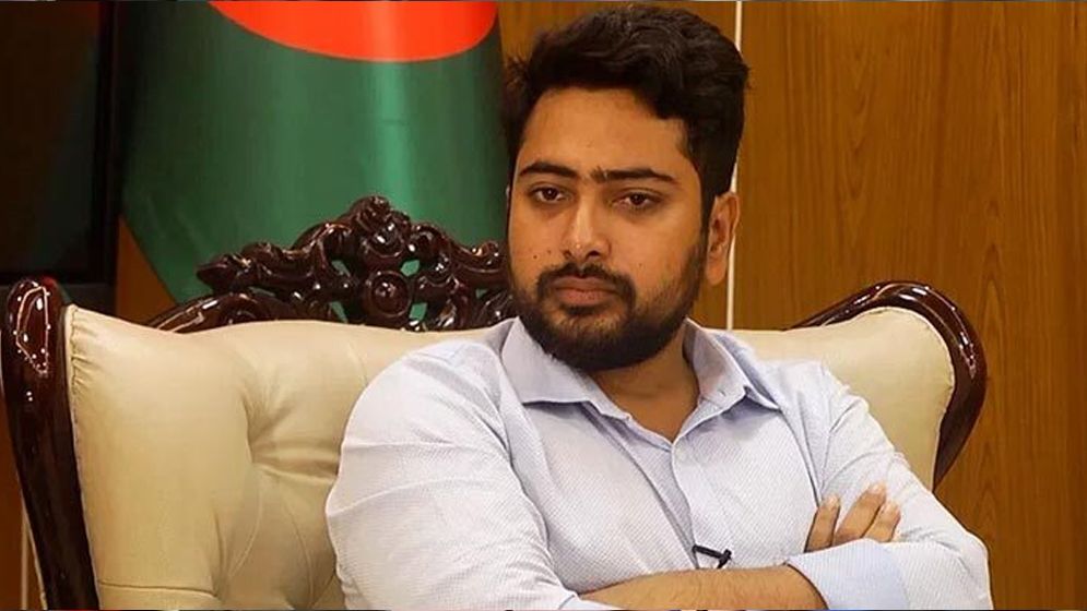 সংখ্যালঘু ইস্যুতে ভারতের উদ্দেশে যা বললেন তথ্য উপদেষ্টা