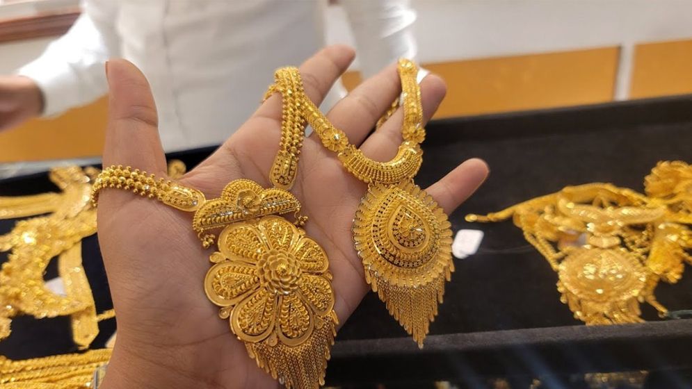 স্বর্ণের দাম কমলো