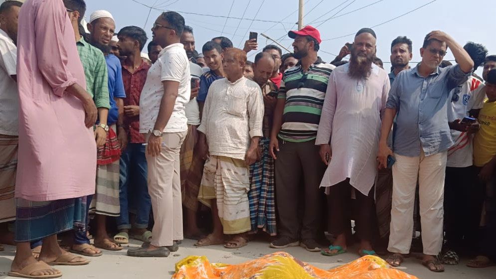 কুয়াকাটায় দেয়াল চাপা পড়ে দুই নির্মাণ শ্রমিকের মৃত্যু