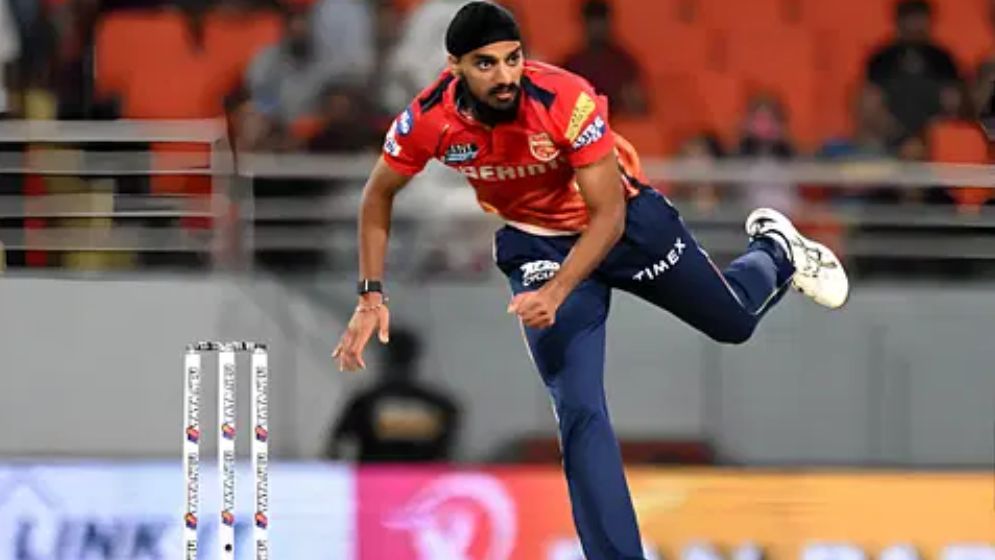 ৬ দলের লড়াই শেষে যেভাবে পাঞ্জাবে আর্শদীপ