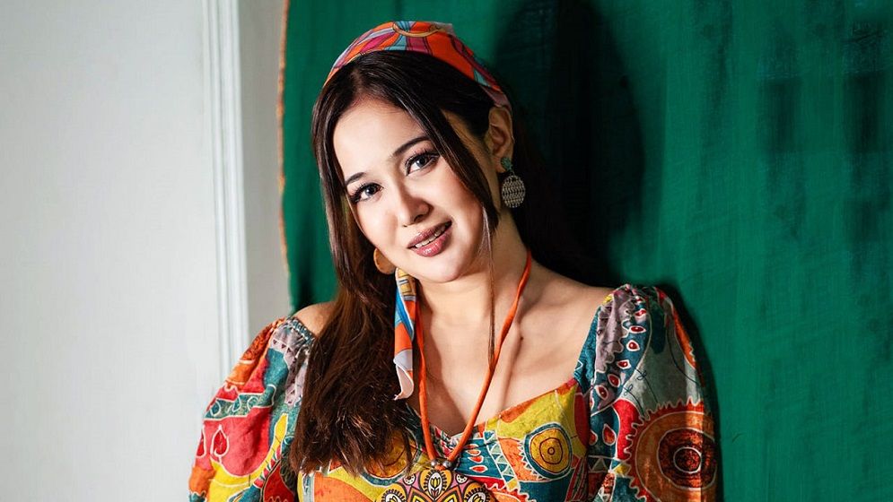 আল্লাহ রক্ষা করো: চমক