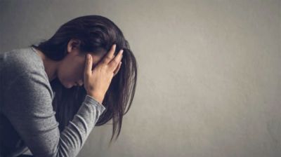 ডিপ্রেশন কেন হয়? জেনে নিন মুক্তির উপায়