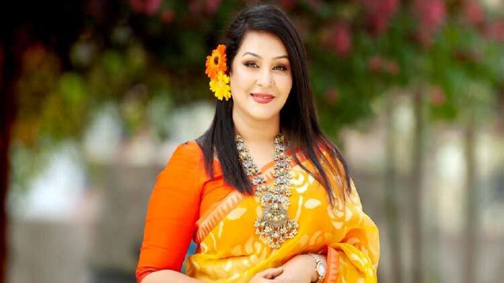 নিউইয়র্কে গানের ক্লাস নিচ্ছেন দিনাত জাহান মুন্নী