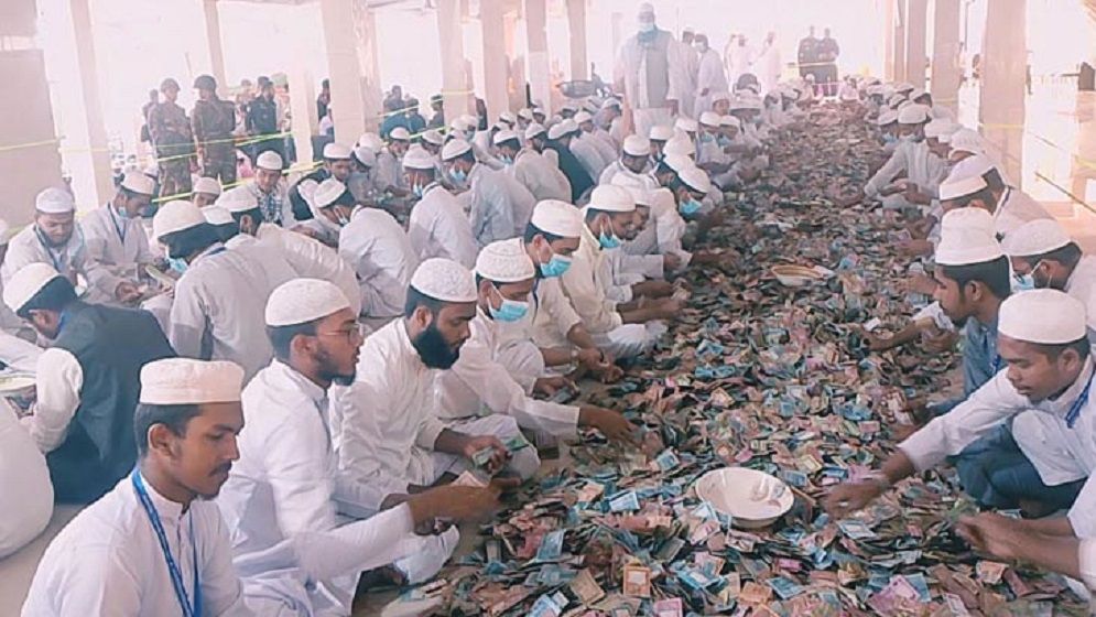 এবার পাগলা মসজিদের দানবাক্সে মিললো রেকর্ড টাকা
