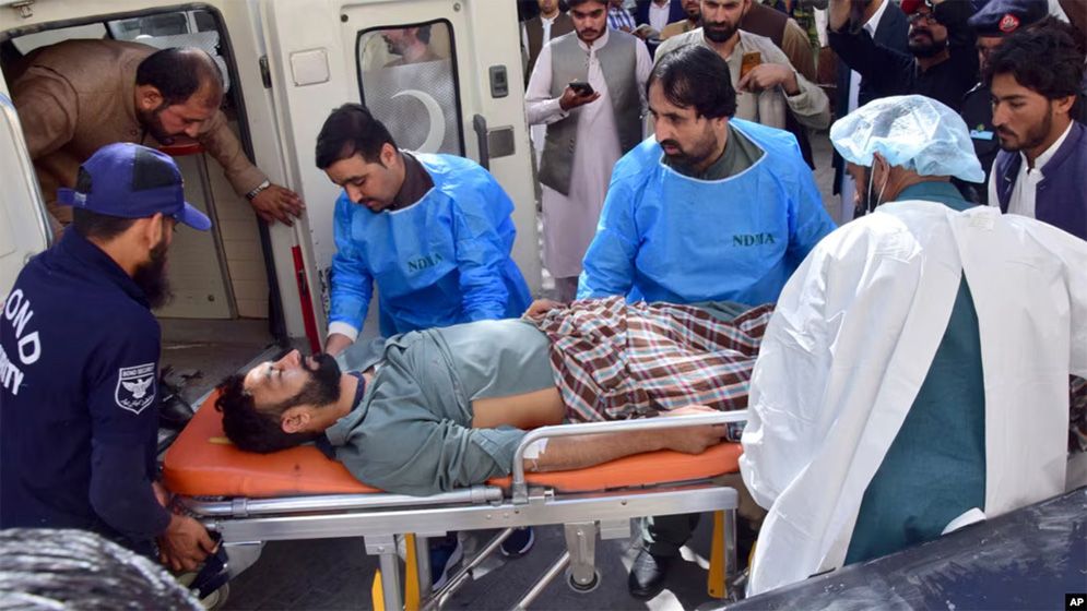 পাকিস্তানে মেয়েদের স্কুলে বিস্ফোরণ, শিশুসহ নিহত ৯