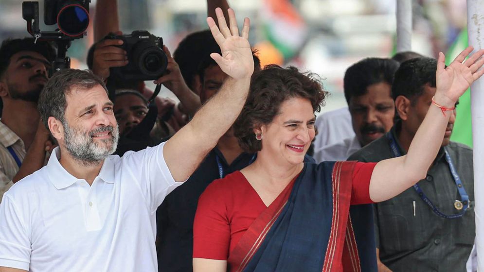 প্রিয়াঙ্কা গান্ধী ওয়েনাডে বিপুল ব্যবধানে জয়ী, উপনির্বাচনে কংগ্রেসের বিজয়
