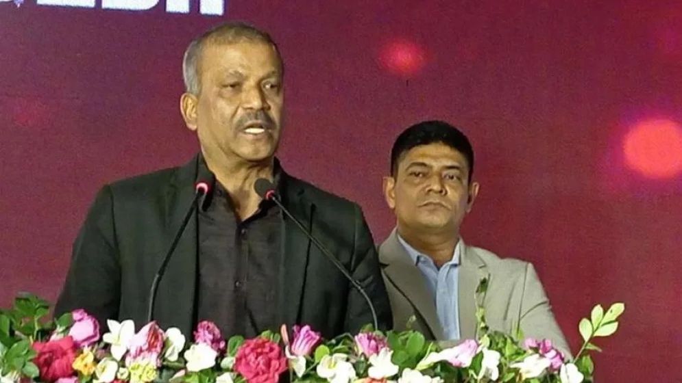 ডিজিটাল নিরাপত্তা আইনের সব মামলা বাতিল নিয়ে যা জানালেন আসিফ নজরুল