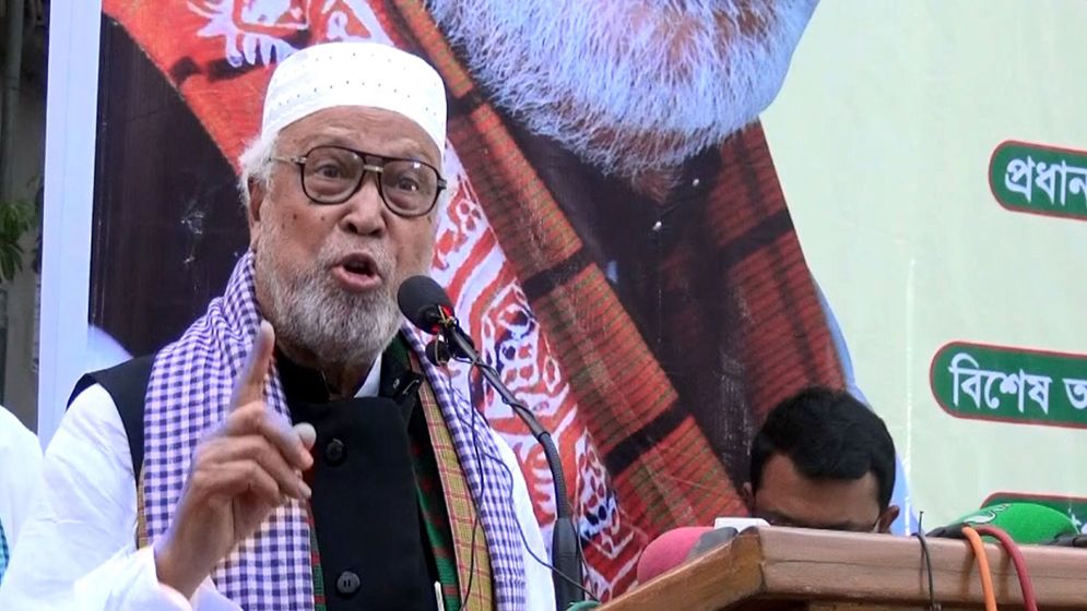 ভোট নিয়ে অন্তর্বর্তী সরকারকে যে হুঁশিয়ারি দিলেন কাদের সিদ্দিকী