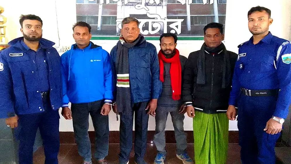 আওয়ামী লীগের ৩১ নেতা-কর্মী গ্রেপ্তার