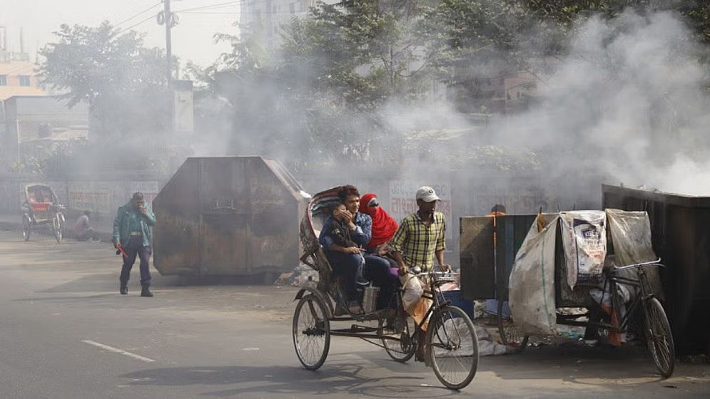 ঢাকার বাতাস আজও ‘খুব অস্বাস্থ্যকর’