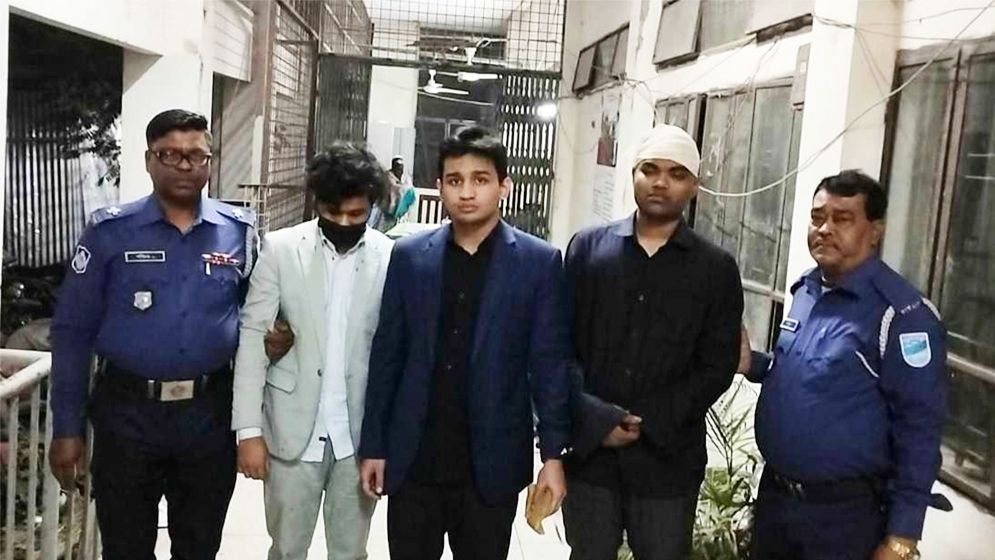 ডোপ টেস্টে তিন আসামির মাদকাসক্তের প্রমাণ