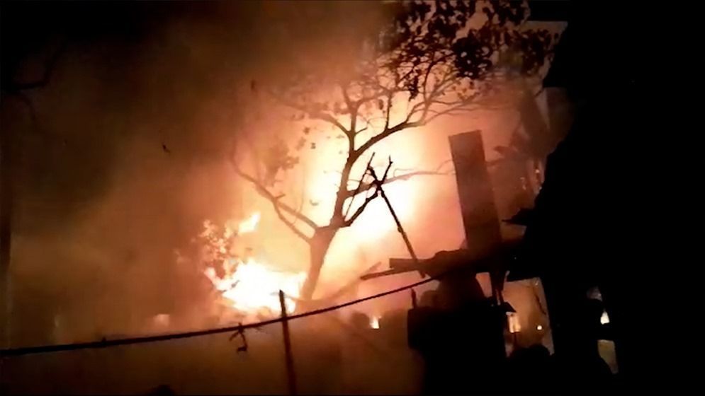 বনানীর বস্তিতে লাগা আগুন নিয়ন্ত্রণে