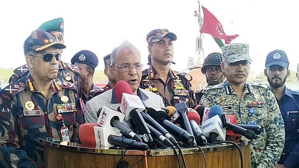 সীমান্তের যেকোনো পরিস্থিতি মোকাবিলায় আমরা প্রস্তুত: স্বরাষ্ট্র উপদেষ্টা