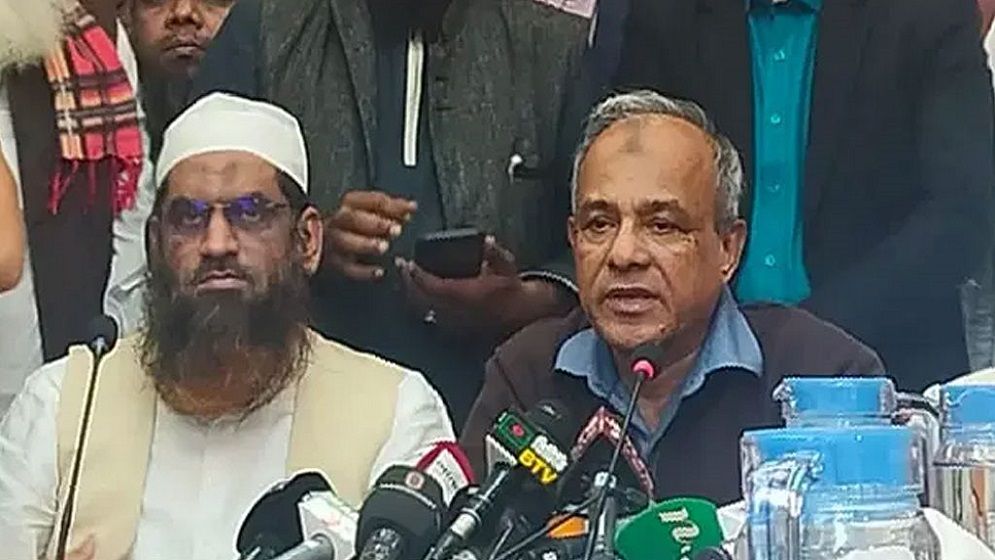 ইজতেমা মাঠে হত্যার সঙ্গে জড়িতরা ছাড় পাবে না: স্বরাষ্ট্র উপদেষ্টা
