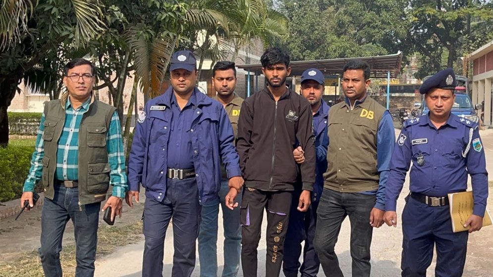 পাবনায় শিশু কল্পনা হত্যার রহস্য উদঘাটন, আসামি গ্রেপ্তার