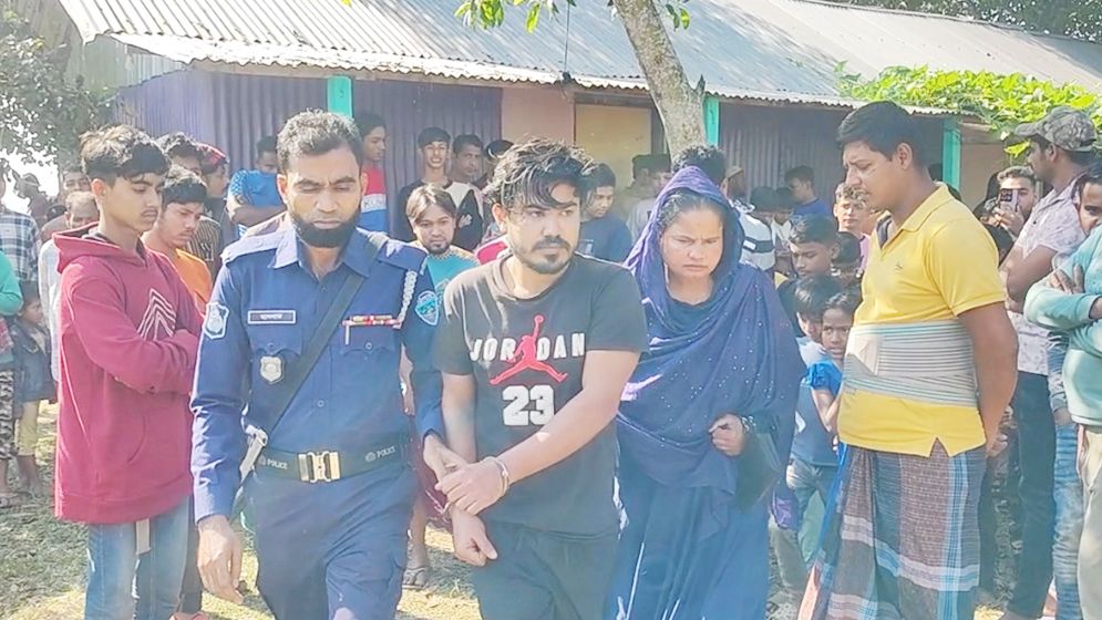 তরুণীকে পুড়িয়ে হত্যা করলো যুবলীগ নেতার ছেলে