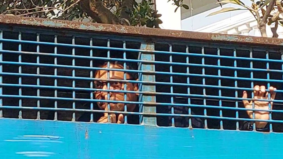 ‘আপনারা মুক্ত আছেন তো’? ‘আমরা বোবা’