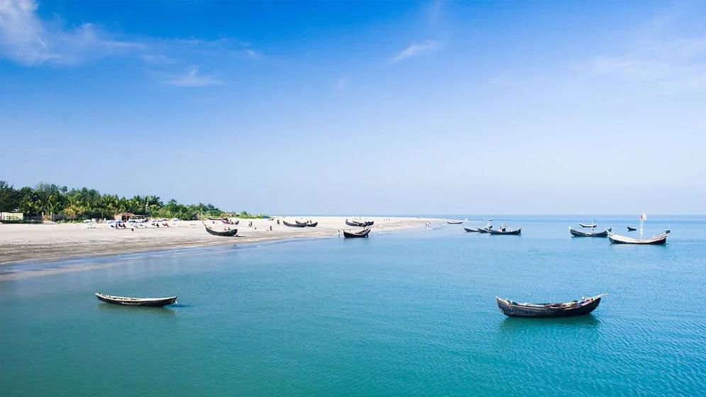 টেকনাফ-সেন্টমার্টিন নৌপথে সবধরনের ট্রলার চলাচল বন্ধ