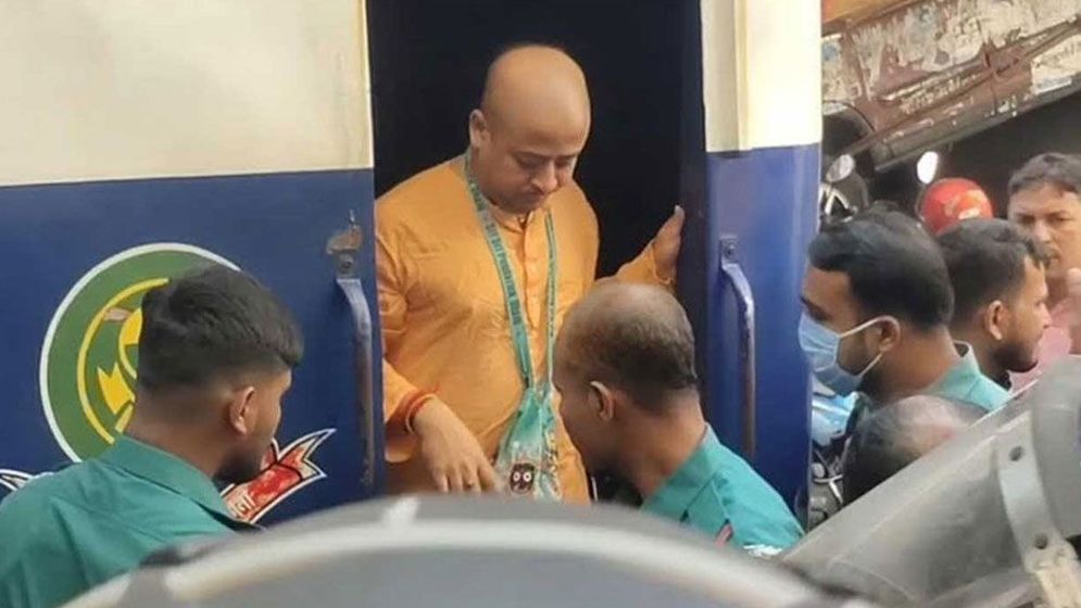 চিন্ময় দাসের জামিন শুনানি এগিয়ে আনতে আবেদন