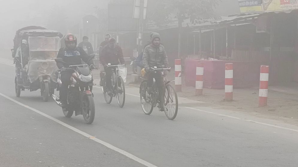 তীব্র শীতে কাহিল কুড়িগ্রামের মানুষ