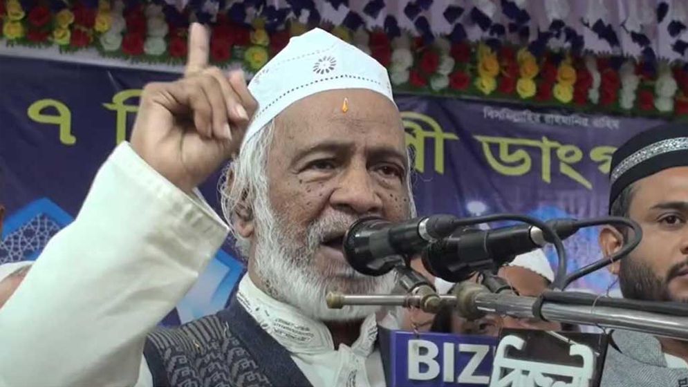 দেশের মানুষ ধর্মপ্রাণ কিন্তু ধর্মান্ধ নয়: মঈন খান