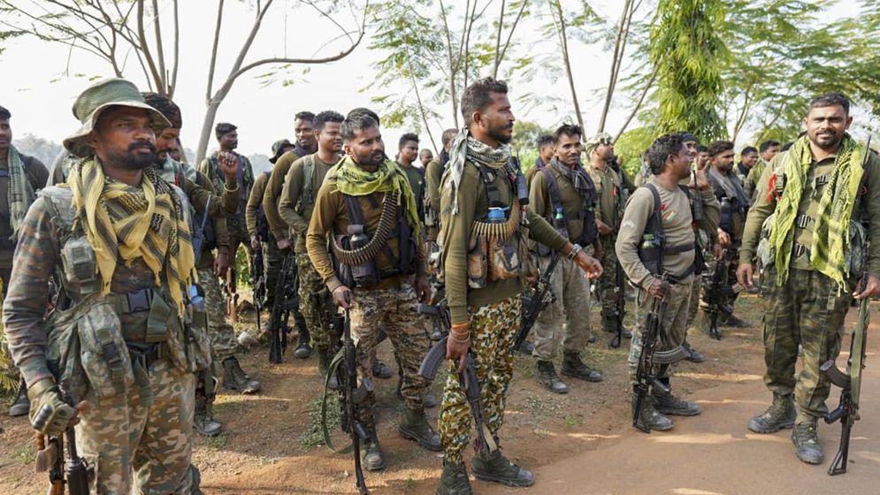 ছত্তীসগড়ে সেনা অভিযানে ১৪ মাওবাদী নিহত