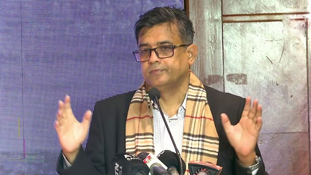 প্রধান উপদেষ্টাসহ যে কারো সমালোচনা করতে পারেন: প্রেস সচিব