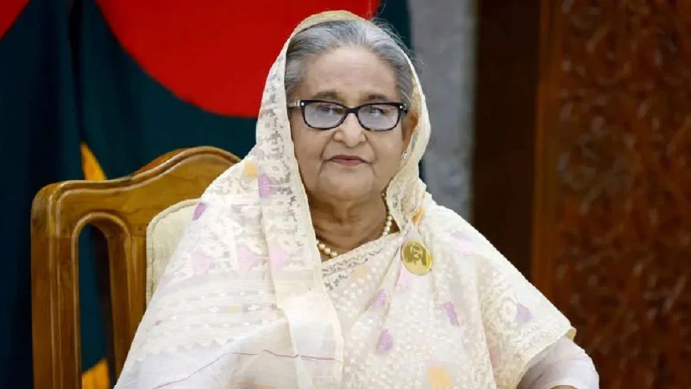অনুগত ও তোষামোদকারীদের ৮৩০ প্লট উপহার দেন শেখ হাসিনা