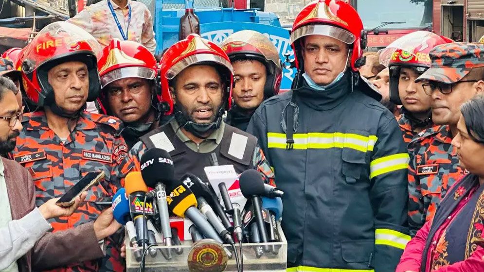 হাজারীবাগে লেদার গোডাউনে দাহ্য বস্তু, ছিল না ফায়ার সেফটি প্ল্যান