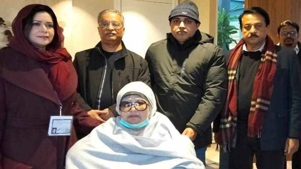 লন্ডনে খালেদা জিয়ার শারীরিক অবস্থা সম্পর্কে সবশেষ যা জানা যাচ্ছে