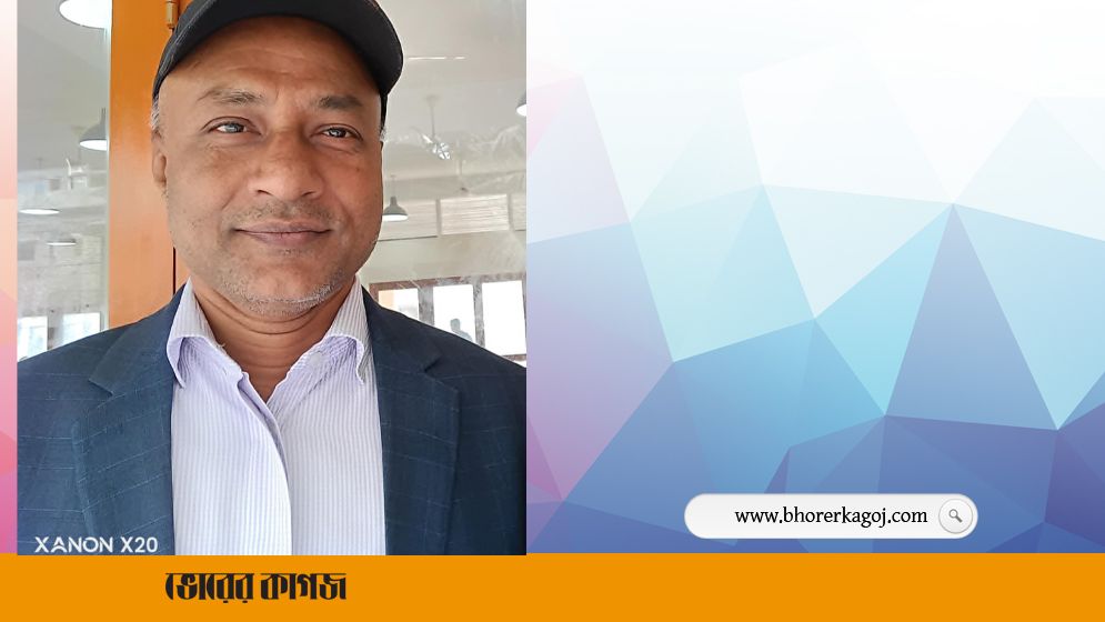 সিংগাইরে ঝাড়ুদারের পারিশ্রমিক খাদ্য নিয়ন্ত্রকের পকেটে! 