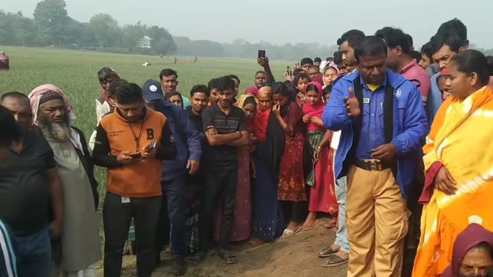 পেঁয়াজ খেতের পাশে মিললো যুবলীগ নেতার মরদেহ