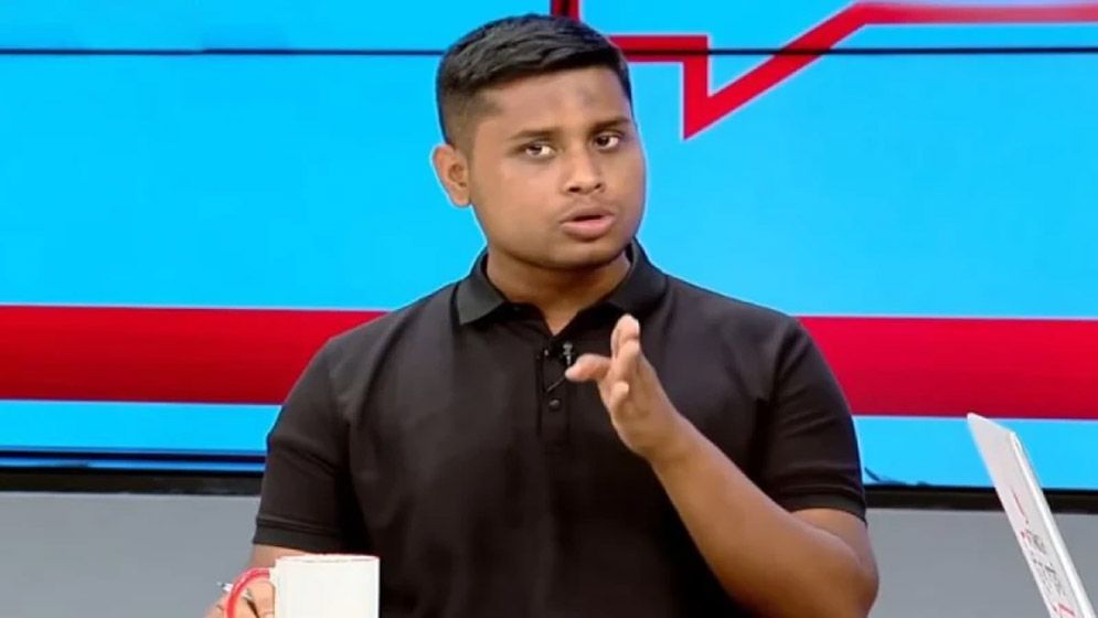 সচিবালয়ের পরিণতি যেন ধানমন্ডি ৩২ এর মতো না হয়: হাসনাত